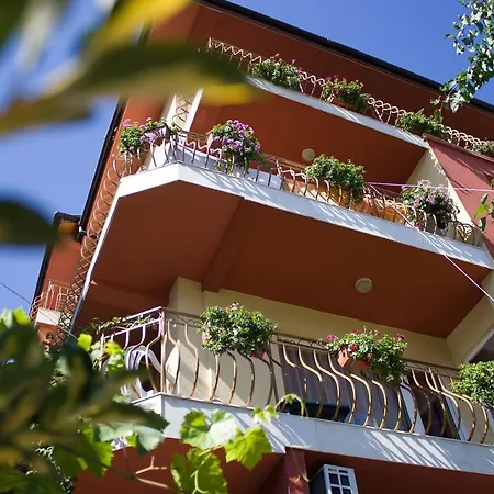 Pensión Violeta 7 Nesebar